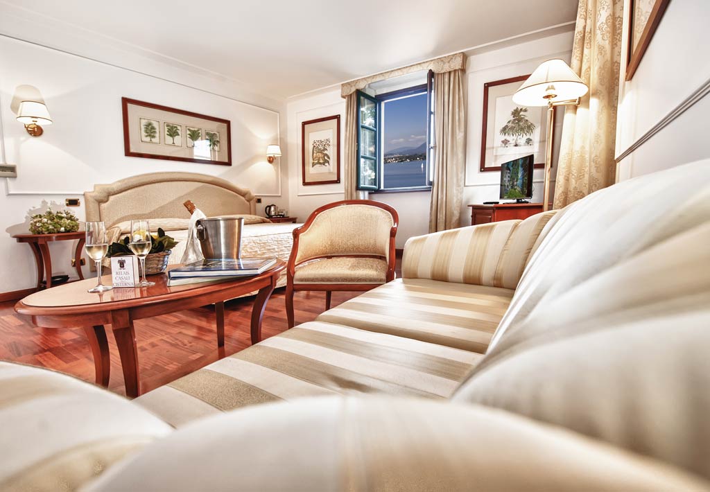 Junior Suite Palma con vista lago al secondo piano della Casa dei Giardinieri