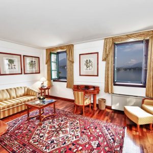 living-room-lake-view-casali-della-cisterna